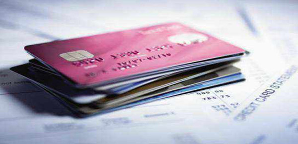 网黑可以使用信用卡进行借款么？